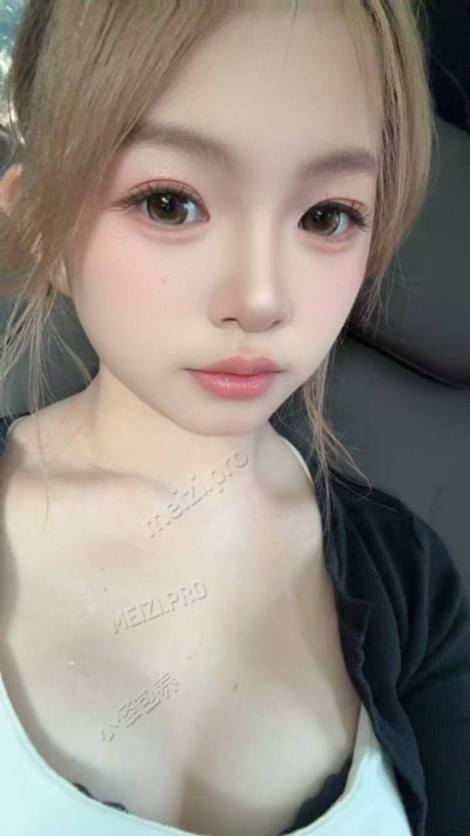 广东 深圳 19岁 162cm 49 A杯 暂时失业 皮肤白 性格好 很有趣 乖 听话 抽烟纹身:无 SM:轻微 无套:否 口交:可 过夜:可 同居:可 可飞:可 其他城市 外省 国外 价格:8 特点:皮肤白 性格好 很有趣 乖 听话