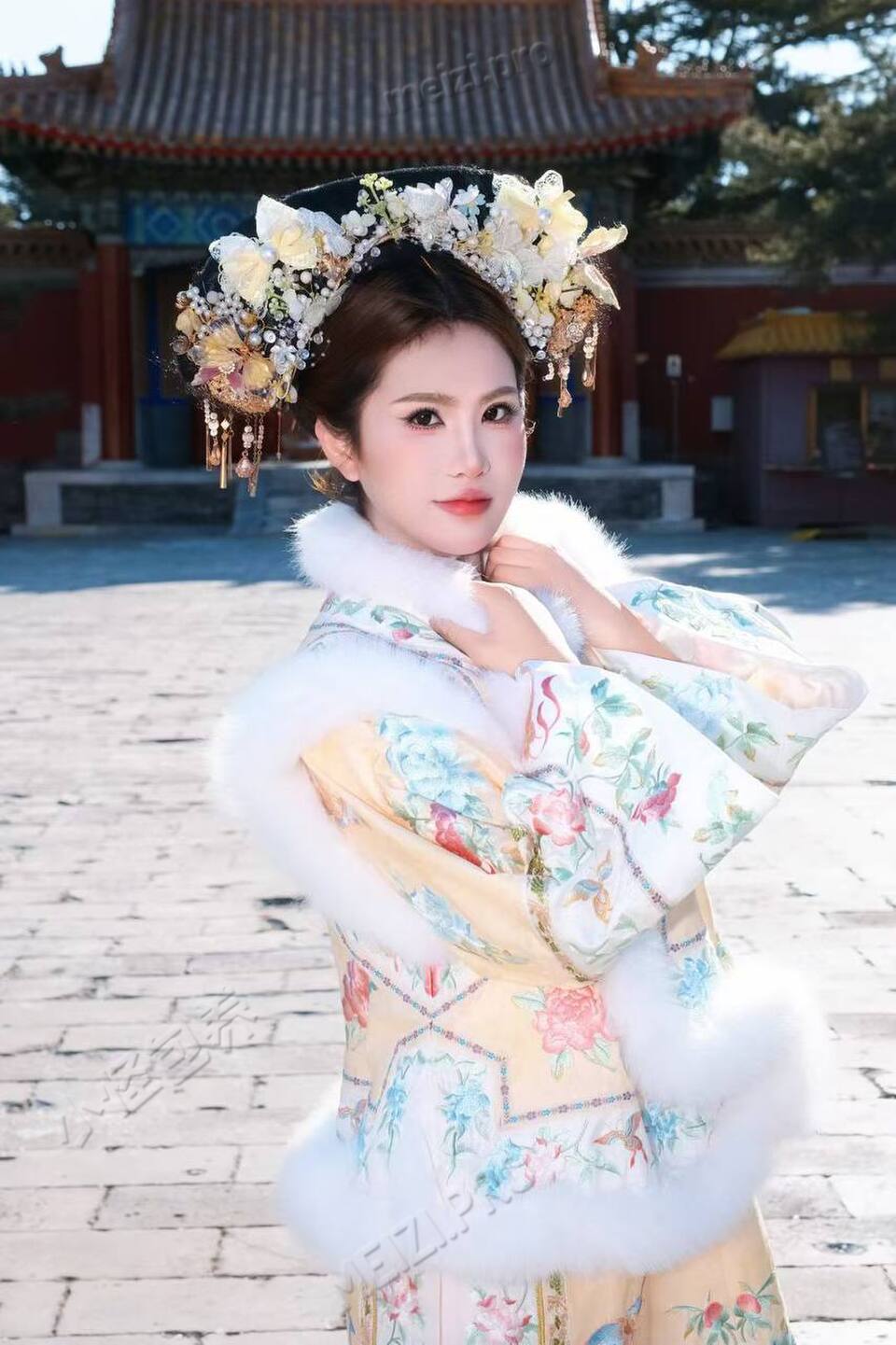 广东 广州 22岁 160cm 98 C杯 美甲师 性格好,温柔体贴,会给情绪价值,越南混血,本人比照片好看 抽烟纹身:无 SM:否 无套:可 口交:可 过夜:可 同居:否 可飞:可 省内或外地 可出国 有港澳签证 价格:9 特点:性格好,温柔体贴,会给情绪价值,越南混血,本人比照片好看