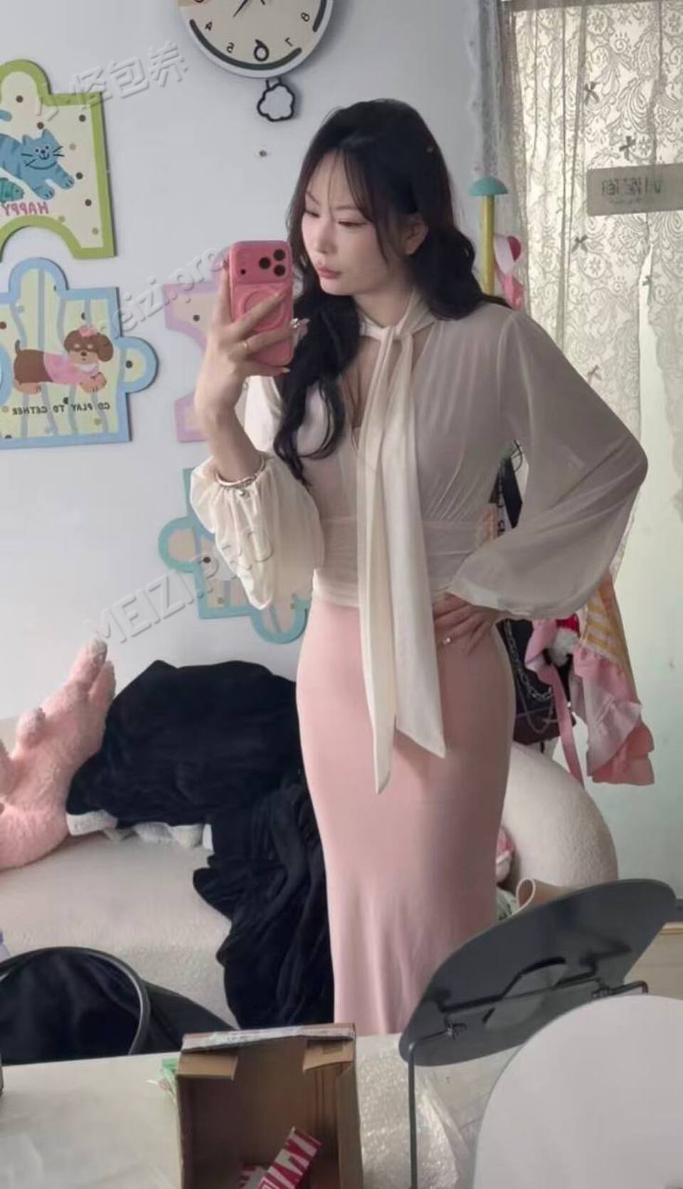 江苏 苏州 南京 24岁 168cm 53 B杯 实习生 可甜妹可御姐，冷白皮，高情商会聊天，乖巧听话 在一块不会无聊。人工白虎，蜜桃臀，水多，舌头灵活口活好，配合程度高，不过分的要求都能满足你 情绪价值拉满。 抽烟纹身:无 SM:是 无套:可 口交:可 过夜:可 同居:可 可飞:可 价格:8 特点:可甜妹可御姐，冷白皮，高情商会聊天，乖巧听话 在一块不会无聊。人工白虎，蜜桃臀，水多，舌头灵活口活好，配合程度高，不过分的要求都能满足你 情绪价值拉满。