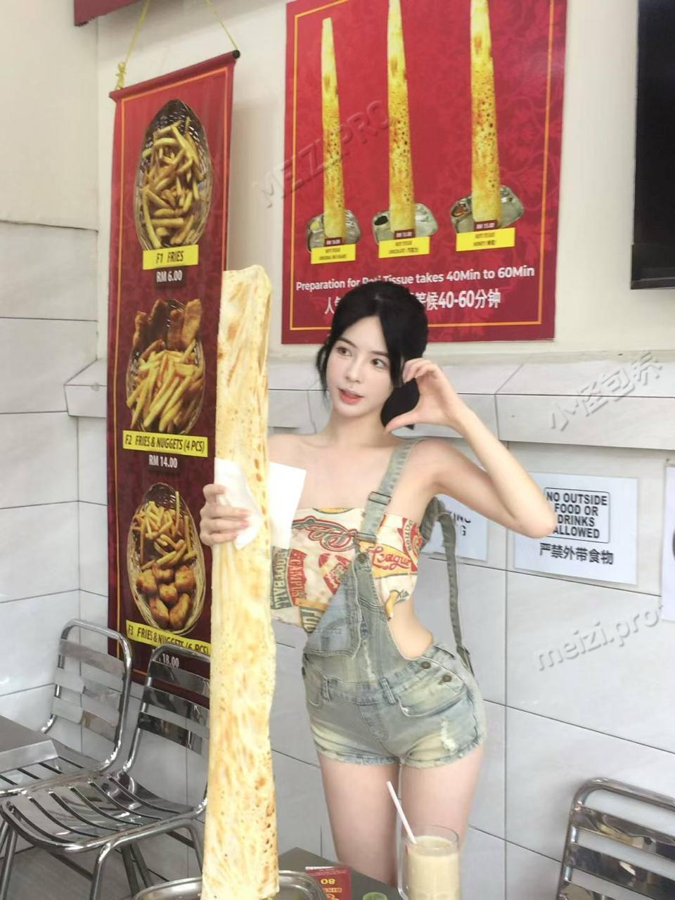四川 成都 23岁 168cm 102 C杯 自由职业 普拉提 瑜伽 骑行 做饭 打游戏 抽烟纹身:不抽烟有纹身 SM:否 无套:否 口交:可 过夜:可 同居:否 可飞:可 价格:20 特点:普拉提 瑜伽 骑行 做饭 打游戏