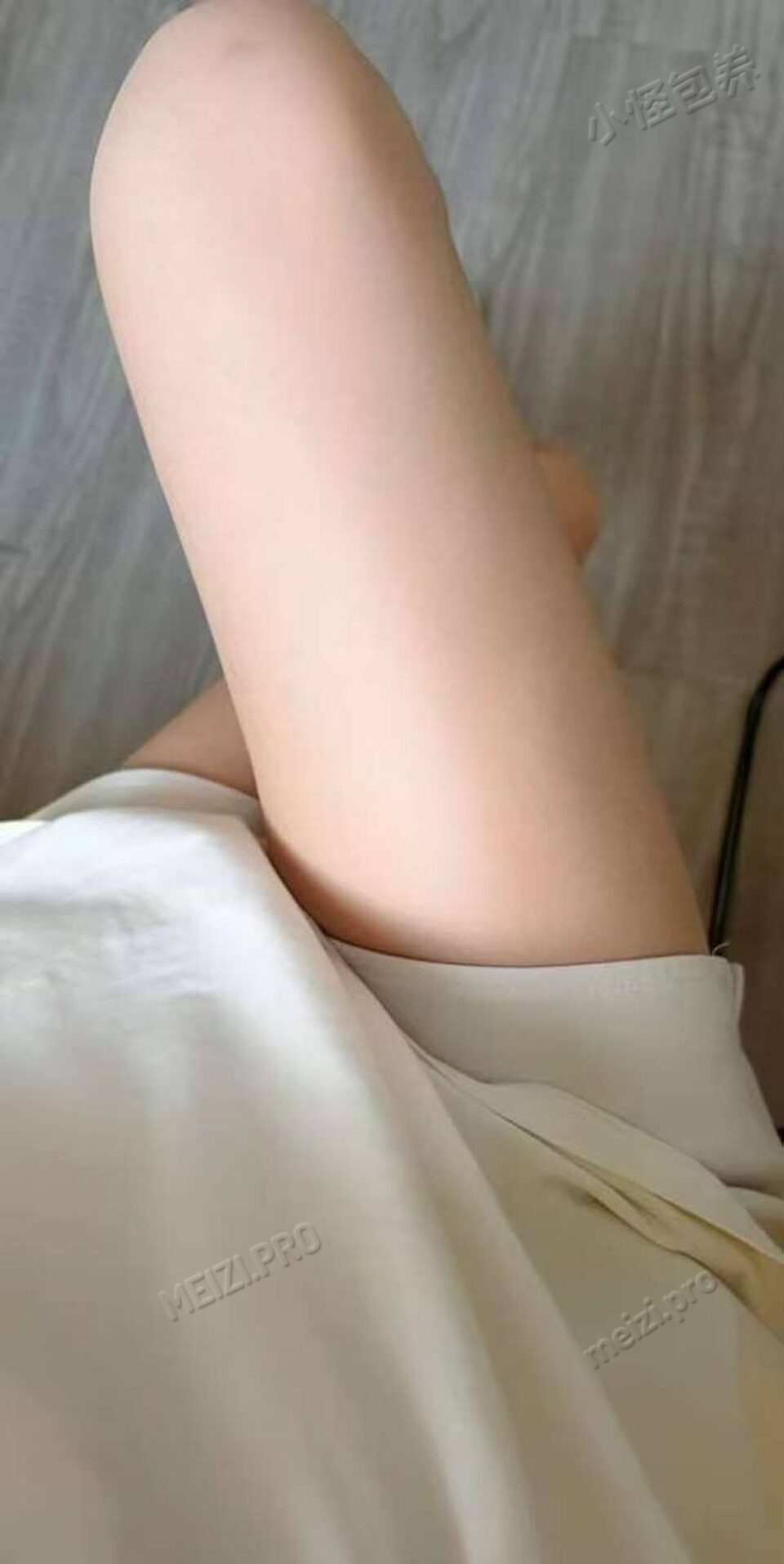 内蒙古 乌兰察布 17岁 172cm 98 B杯 学生 会撒娇，温柔，会照顾人性格随和，下面嫩，三点粉 抽烟纹身:不抽烟没有纹身 SM:是 无套:否 口交:否 过夜:可 同居:可 可飞:可 价格:7 特点:会撒娇，温柔，会照顾人性格随和，下面嫩，三点粉