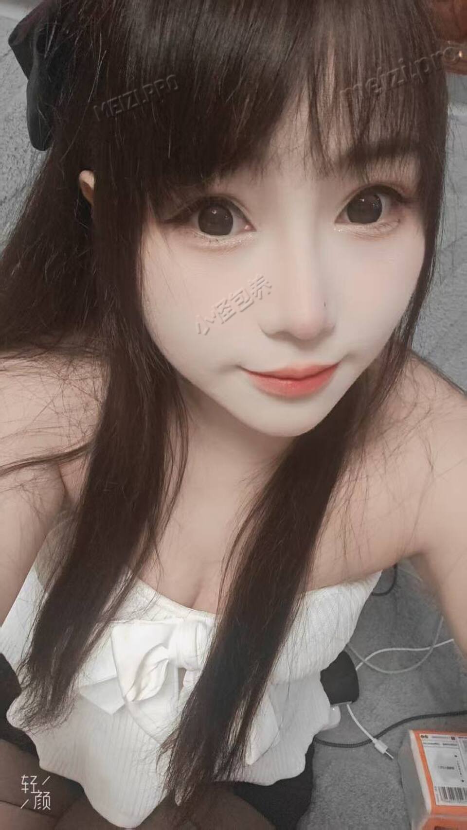 云南 昆明 29岁 167cm 104 B杯 少妇 良家少妇圈子干净温柔体贴会照顾人唱歌好情商高有眼力见会绘画身材保持的还好水多欲望强白虎口活好会舔腰会扭持久主动活好够反差 抽烟纹身:无 SM:否 无套:否 口交:可 过夜:可 可飞:可 价格:8 特点:良家少妇圈子干净温柔体贴会照顾人唱歌好情商高有眼力见会绘画身材保持的还好水多欲望强白虎口活好会舔腰会扭持久主动活好够反差