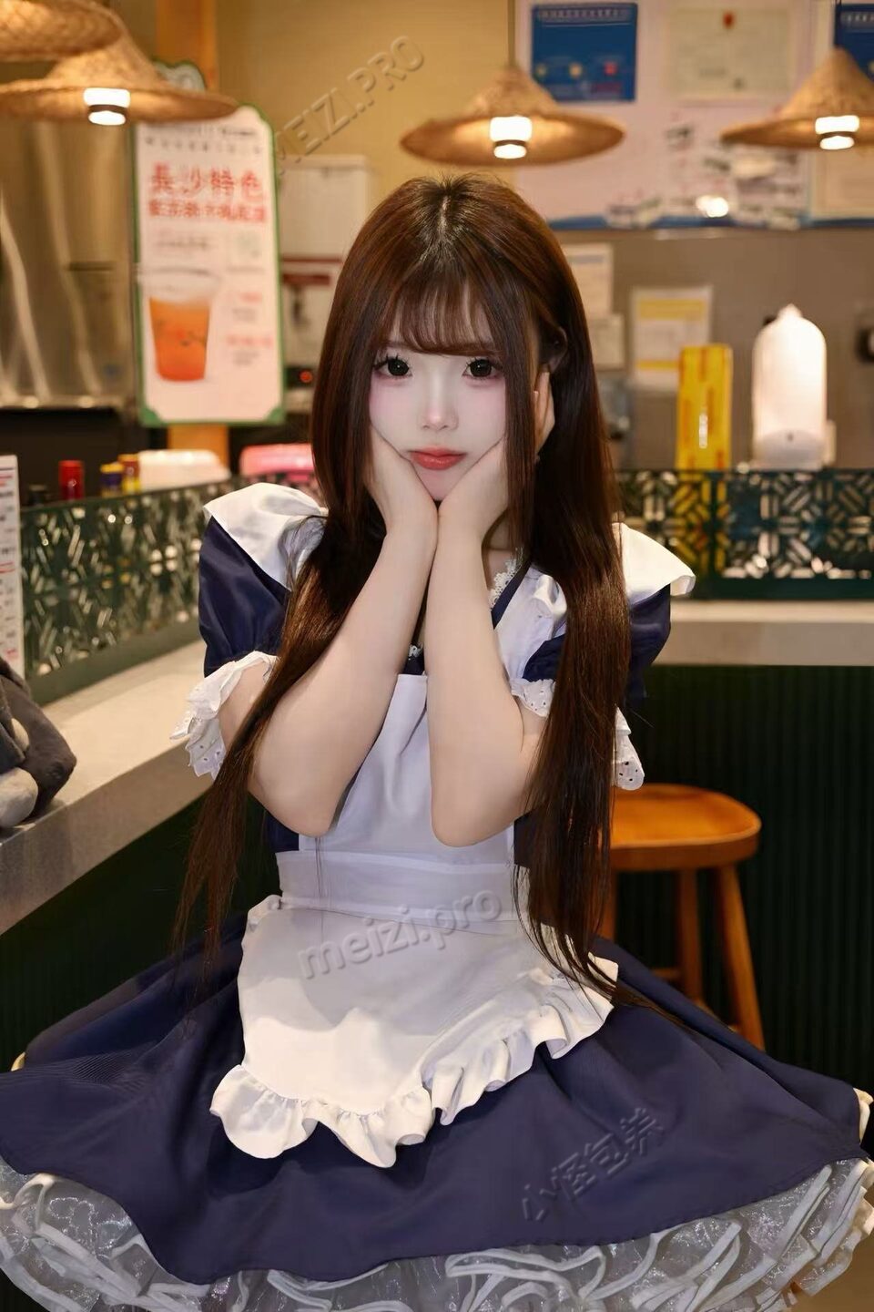 湖南 长沙 21岁 163cm 90 B杯 电商 外向 苗条可爱 抽烟纹身:无纹身 SM:否 无套:否 口交:可 过夜:可 同居:可 可飞:可 其他城市 有港澳通行证 价格:10 特点:外向 苗条可爱