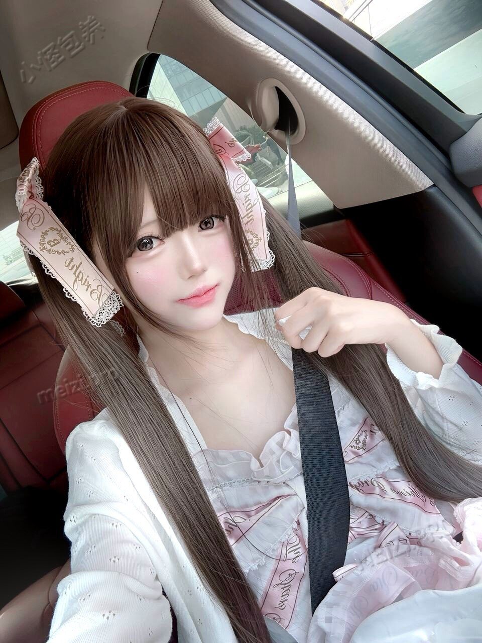 湖南 永州 19岁 158cm 78 B杯 女生 抽烟纹身:无纹身 SM:是 无套:可 口交:可 过夜:可 同居:可 可飞:可 价格:20