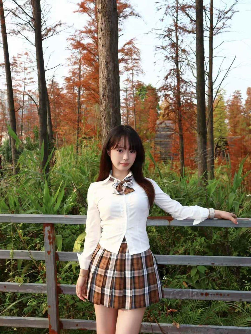 广西 梧州 20岁 160cm 110 B杯 学生 反差甜妹，绝对服从 翘臀，敏感多 会来事 会夹 会叫 可盐可甜 能提升情绪价值 SM:否 无套:否 口交:可 过夜:可 同居:否 可飞:可 除港澳台 价格:6/10 特点:反差甜妹，绝对服从 翘臀，敏感多 会来事 会夹 会叫 可盐可甜 能提升情绪价值