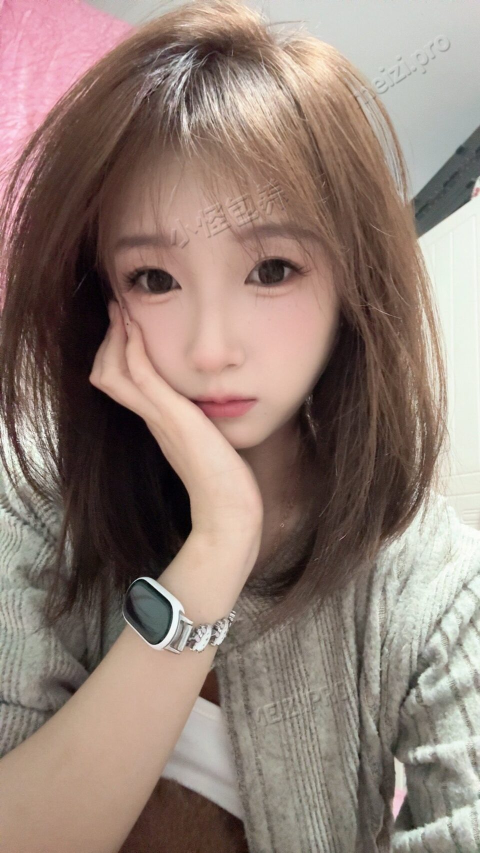 甘肃 庆阳 20岁 160cm 90 B杯 身材娇小玲珑,自带满满的少女感,性格软萌随和又极其体贴;相处起来没有任何距离感,拉手撒娇、日常贴贴都自然无比,给你妥妥的小女友式陪伴,瞬间找回初恋般甜到心里、踏实又上头的恋爱感受 SM:否 无套:否 口交:可 过夜:可 同居:否 可飞:可 价格:5 特点:身材娇小玲珑,自带满满的少女感,性格软萌随和又极其体贴;相处起来没有任何距离感,拉手撒娇、日常贴贴都自然无比,给你妥妥的小女友式陪伴,瞬间找回初恋般甜到心里、踏实又上头的恋爱感受