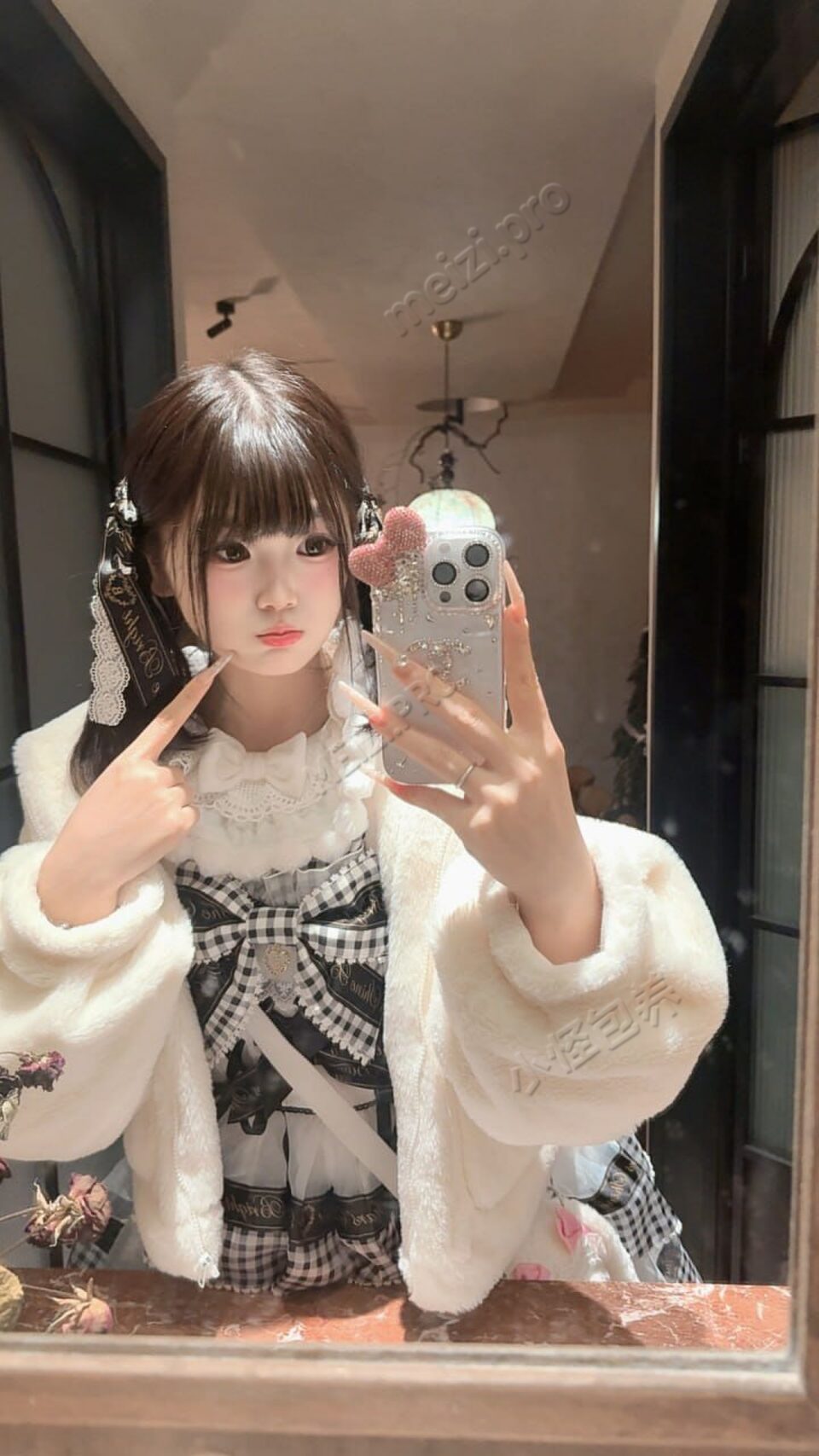 安徽 芜湖 20岁 165cm 97 B杯 销售 声音甜 会撒娇 口活好 SM:轻 无套:可 口交:可 过夜:可 同居:否 可飞:可以 价格:10 特点:声音甜 会撒娇 口活好