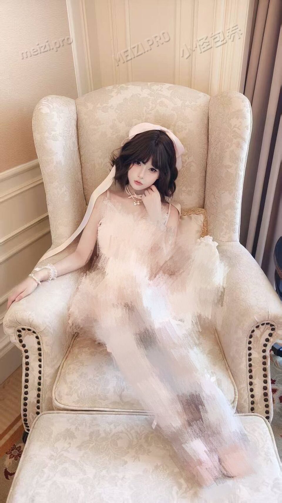 广东 广州 21岁 161cm 83 B杯 皮肤白 白幼瘦 听话可人 服从性高 会照顾人 SM:否 无套:可 口交:可 过夜:可 可飞:可 价格:35 特点:皮肤白 白幼瘦 听话可人 服从性高 会照顾人