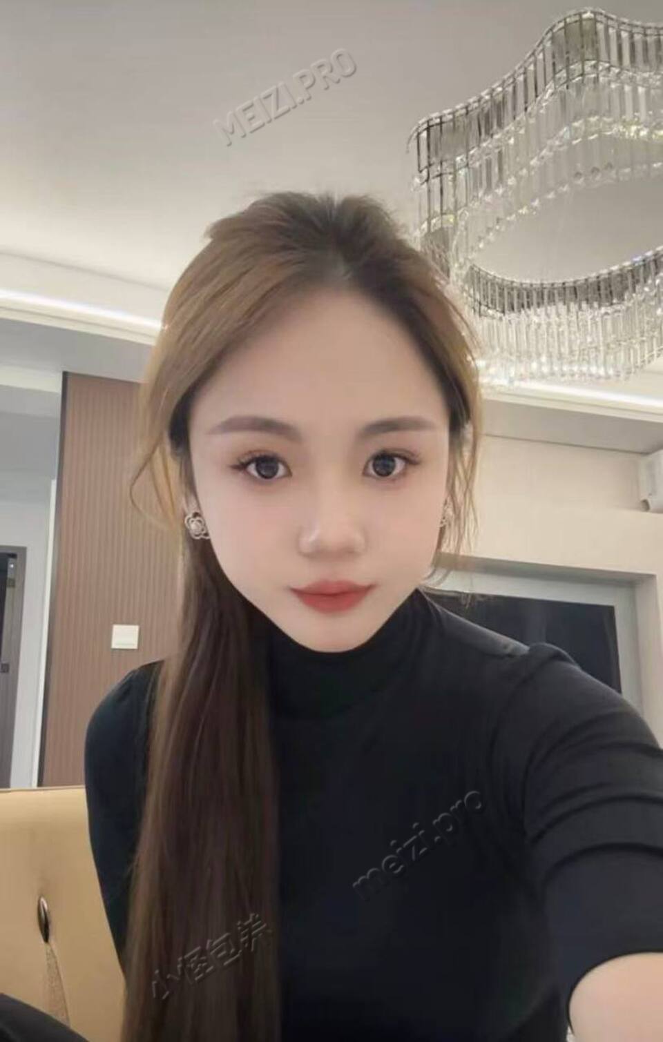 河北 秦皇岛 18岁 160cm 94 B杯 女生 爱笑 性格好 会提供情绪价值 抽烟纹身:不抽烟无纹身 SM:否 无套:可 口交:可 过夜:可 同居:可 可飞:可 不出国 价格:4.5 特点:爱笑 性格好 会提供情绪价值