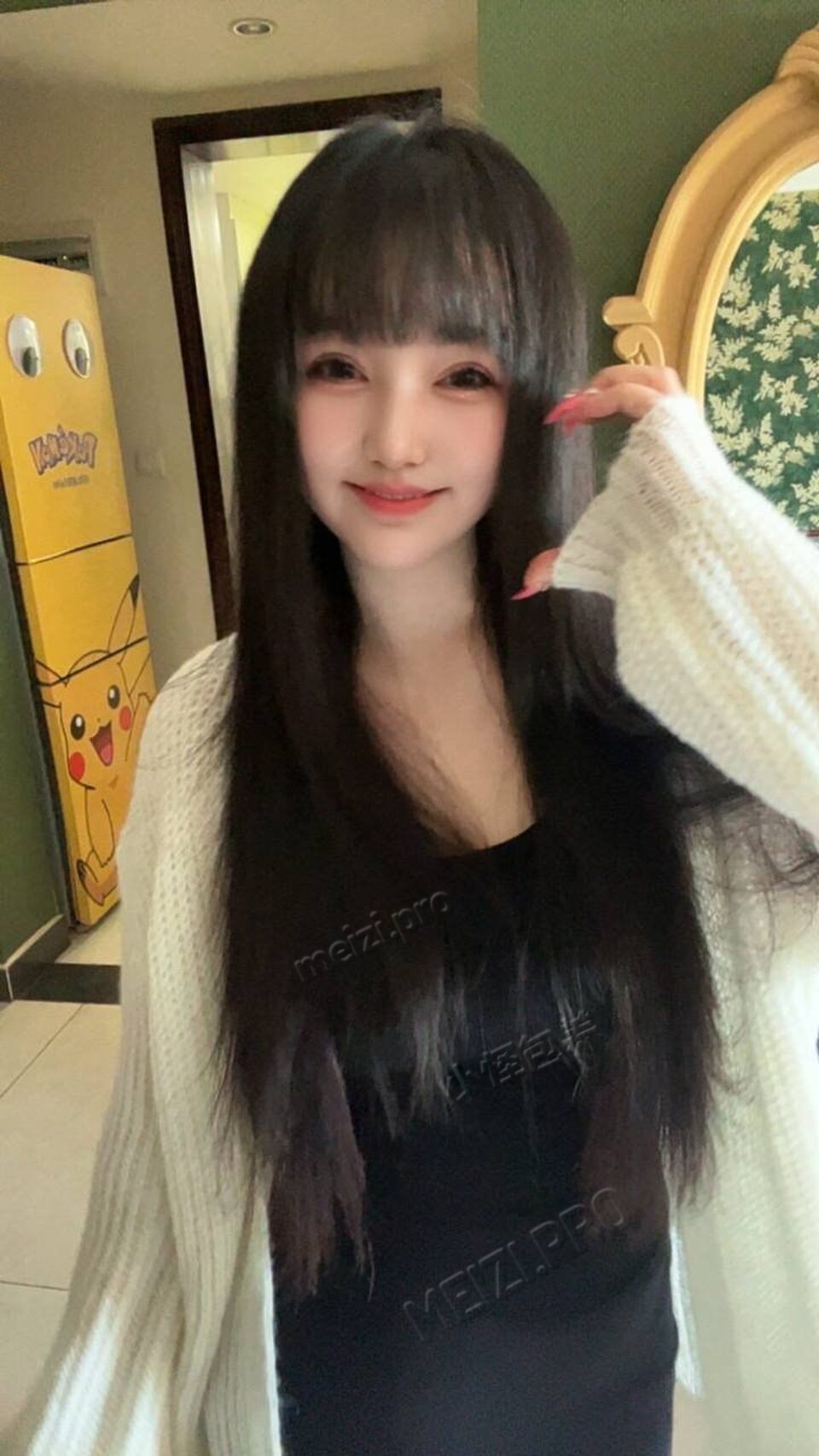 新疆 伊犁 28岁 160cm 120 D杯 销售 情绪稳定,温柔懂事,可以是很多风格 抽烟纹身:无纹身 SM:是 无套:否 口交:可 过夜:可 同居:可 可飞:可 价格:10 特点:情绪稳定,温柔懂事,可以是很多风格