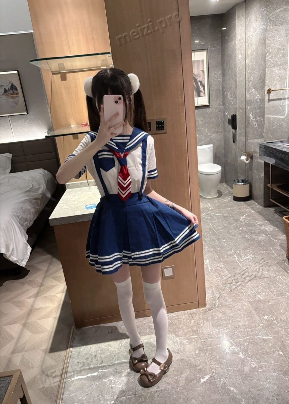 湖北 武汉 18岁 165cm 88 B杯 女生 SM:轻微 无套:否 口交:可 过夜:可 同居:否 可飞:可 价格:6