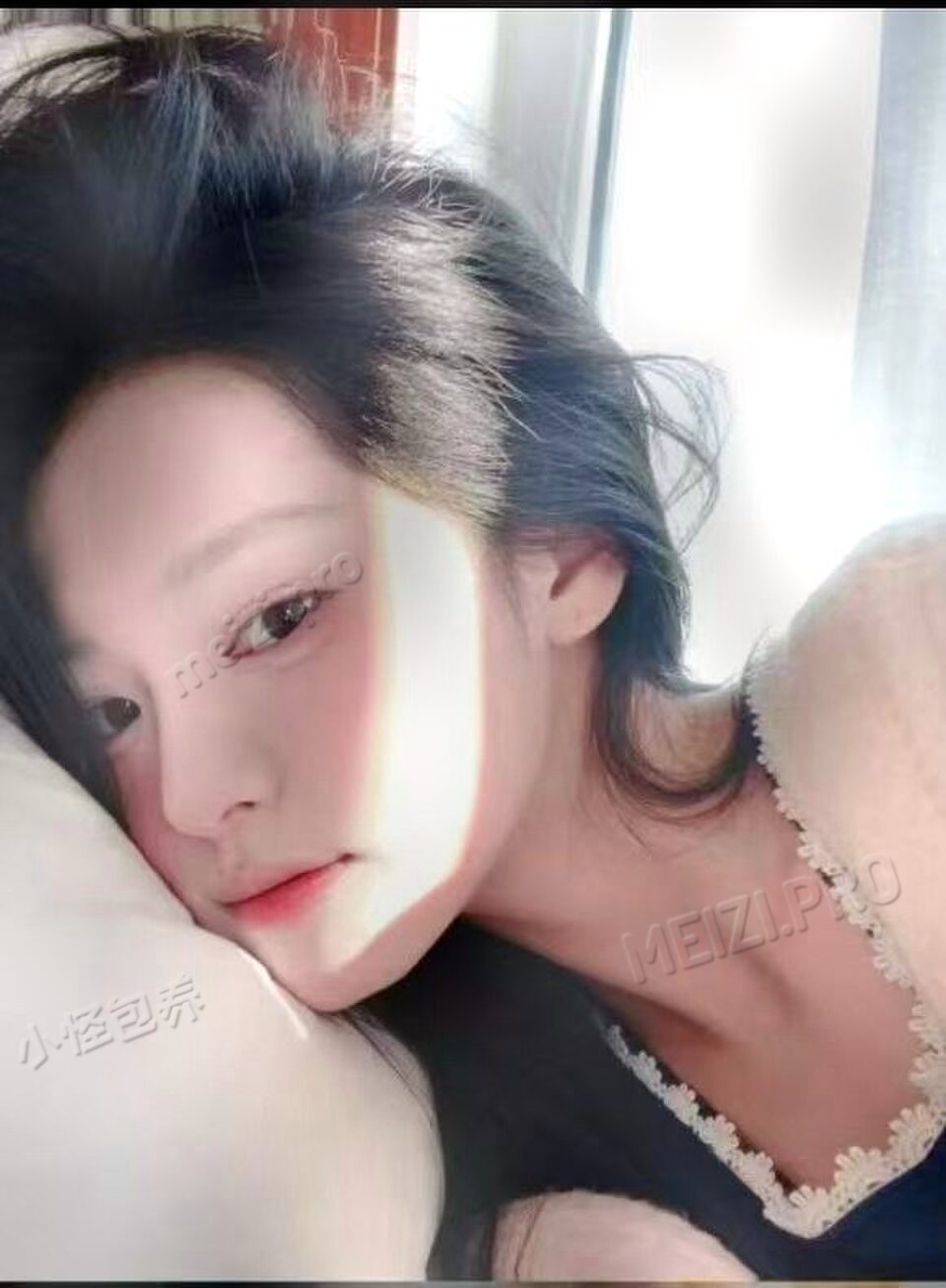 河南 郑州 21岁 162cm 98 B杯 学生 温柔清纯听话 抽烟纹身:无 SM:否 无套:可 口交:可 过夜:可 同居:可 可飞:不 价格:8 特点:温柔清纯听话