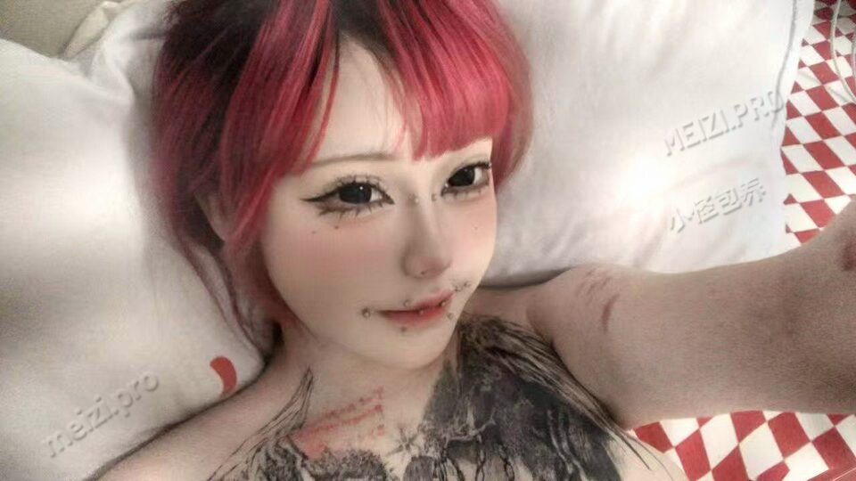 山东 潍坊 18岁 170cm 140 E杯 学生 接受度高 可调教 可玩弄 抽烟纹身:不抽烟有纹身 SM:是 无套:可 口交:可 过夜:可 同居:否 可飞:可 外省 港澳 价格:6 特点:接受度高 可调教 可玩弄