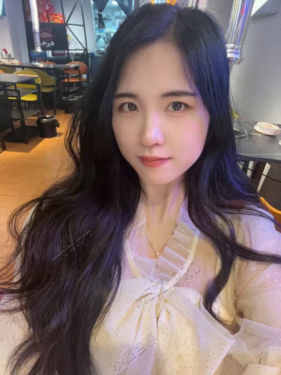 广东 汕尾 36岁 160cm 105 C杯 上班 能配合 抽烟纹身:无 SM:是 无套:否 口交:可 过夜:可 同居:可 可飞:可 价格:6 特点:能配合