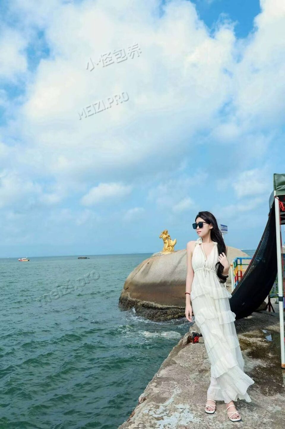 广东 广州 18岁 165cm 90 C杯 电商 温柔甜美，性格好，皮肤白净，腿长胸大，身材比例好，床上火辣反差，身姿柔媚主动抬起腿配合进入，热情服务，声音好听，活好，情绪价值丰富 抽烟纹身:无 SM:是 无套:可 口交:可 过夜:可 同居:否 可飞:否 只在广州深圳佛山 价格:10 特点:温柔甜美，性格好，皮肤白净，腿长胸大，身材比例好，床上火辣反差，身姿柔媚主动抬起腿配合进入，热情服务，声音好听，活好，情绪价值丰富