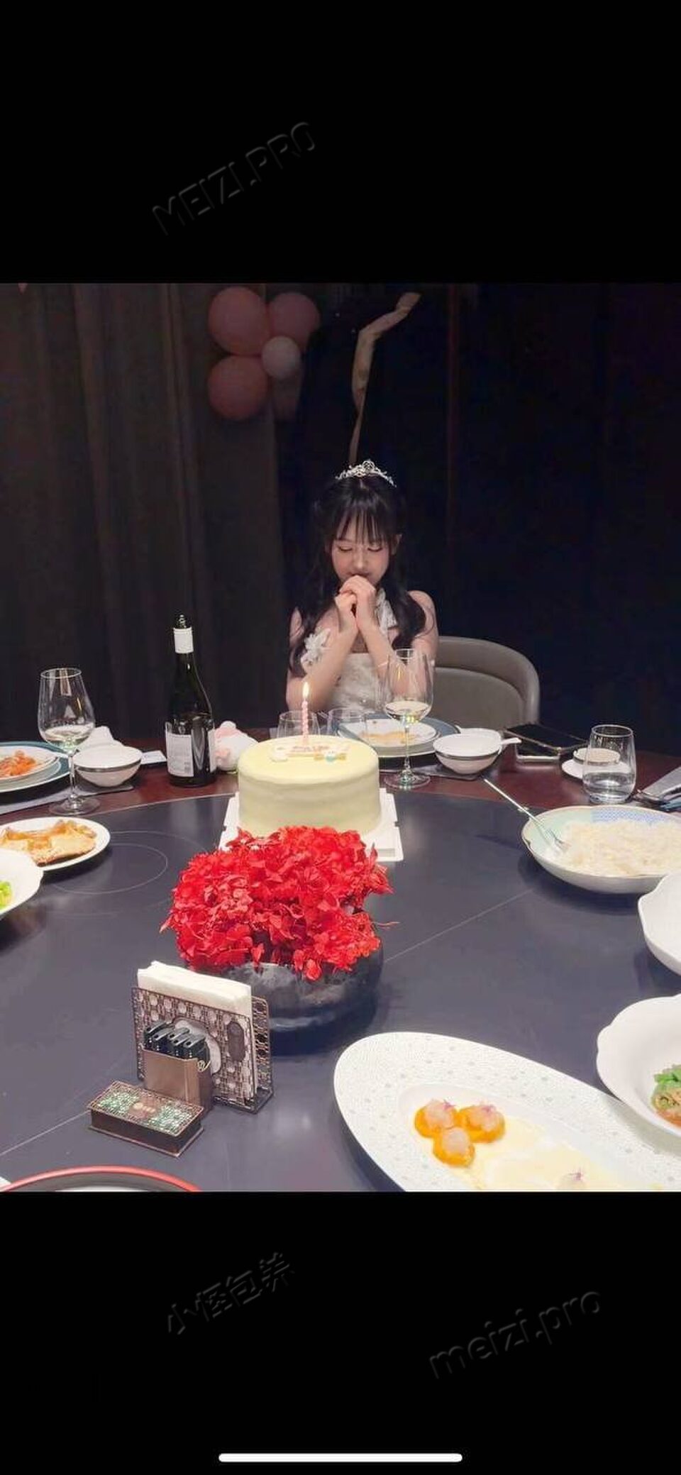 浙江 杭州 25岁 150cm 72 A杯 上班 甜妹 抽烟纹身:无 SM:是 无套:否 口交:可 过夜:可 同居:可 可飞:可 价格:9 特点:甜妹