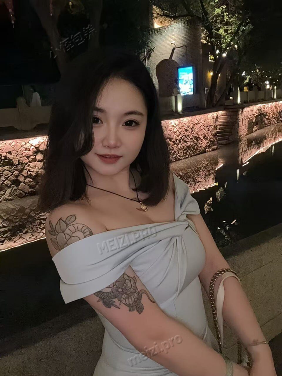 浙江 杭州 22岁 166cm 121 D杯 中医 随性 听话 SM:是 无套:可 口交:可 过夜:可 同居:可 可飞:可 价格:20 特点:随性 听话