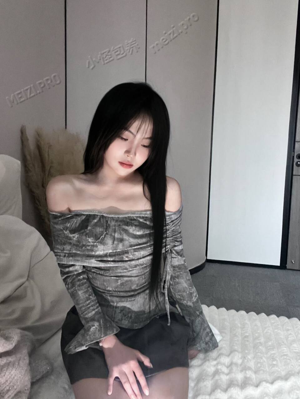 云南 昆明 20岁 165cm 52 B杯 学生 听话 懂事 会配合 爱唱歌 爬山 逛街 旅游 抽烟纹身:无 SM:是 无套:可 口交:可 过夜:可 同居:可 可飞:能,可去港澳 价格:3 特点:听话 懂事 会配合 爱唱歌 爬山 逛街 旅游