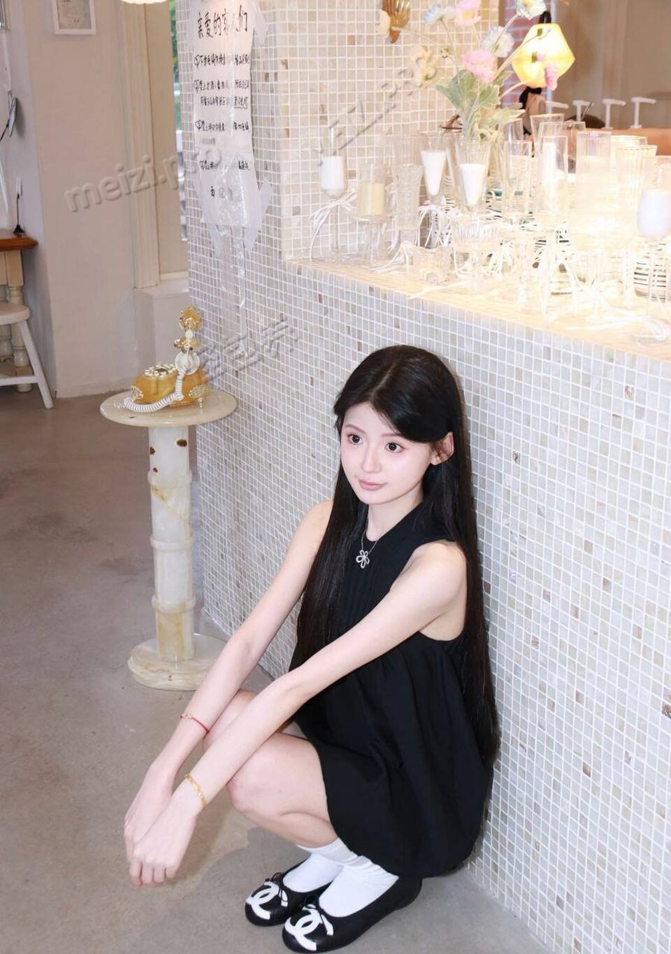 马来西亚 吉隆坡 19岁 167cm 40 B杯 学生 lD真实可看 在校学生 真实生活照 支持验证 温柔可人 懂照顾人 无纹身 声音甜美 娇滴滴女友型 体验感强 会英语和粤语 全身无整 清纯 肤白腿长 冷白皮 (兼职)性格开朗 温柔体贴 情绪价值拉满 抽烟纹身:无 SM:是 无套:否 口交:可 过夜:可 同居:否 可飞:可 价格:40 特点:lD真实可看 在校学生 真实生活照 支持验证 温柔可人 懂照顾人 无纹身 声音甜美 娇滴滴女友型 体验感强 会英语和粤语 全身无整 清纯 肤白腿长 冷白皮 (兼职)性格开朗 温柔体贴 情绪价值拉满
