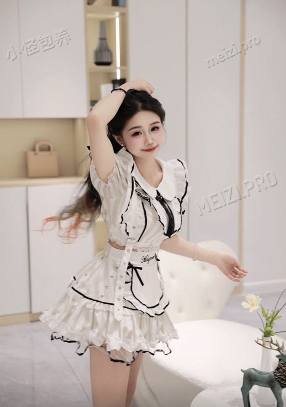 湖南 长沙 19岁 155cm 76 B杯 电商行业 会COSplay 会跳舞 甜妹类型 抽烟纹身:很少抽烟无纹身 SM:否 无套:否 口交:可 过夜:可 同居:否 可飞:否 价格:6 特点:会COSplay 会跳舞 甜妹类型