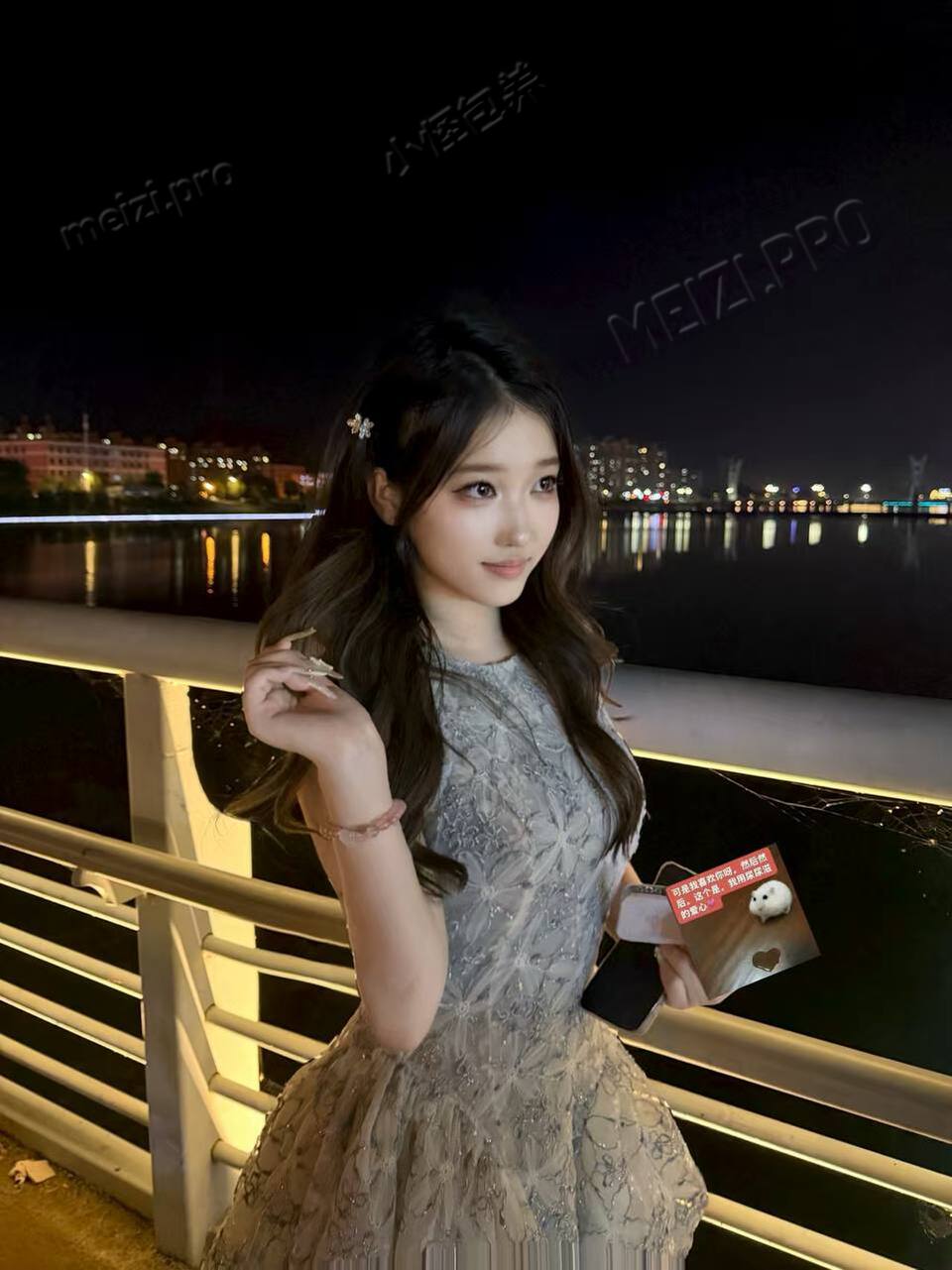 辽宁 大连 18岁 165cm 90 B杯 女生 身体白 性格温顺柔和 待人乖巧体贴 身材比例优越 还会跳小舞蹈 配合度强 抽烟纹身:无 SM:是 无套:否 口交:可 过夜:可 同居:可 可飞:可 价格:20 特点:身体白 性格温顺柔和 待人乖巧体贴 身材比例优越 还会跳小舞蹈 配合度强