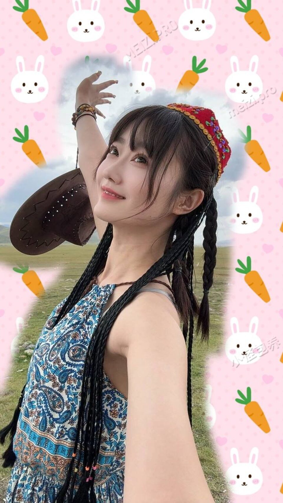 山东 济南 23岁 170cm 94 B杯 学生 舞蹈生可以一字马 SM:否 无套:否 口交:可 过夜:可 同居:否 可飞:可 其他城市 港澳 价格:13 特点:舞蹈生可以一字马