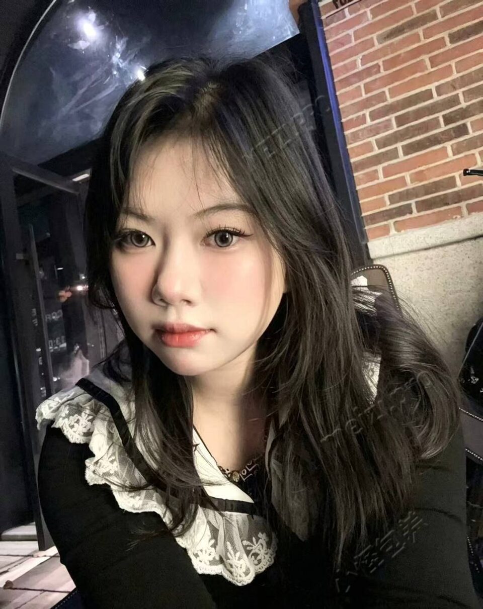 福建 福州 25岁 168cm 60 B杯 待业 配合度高,秀外慧中,清丽脱俗,貌美如花,温文尔雅,听话懂事,乖巧伶俐,小鸟依人,娇小玲珑,可盐可甜,活泼开朗,会提供情绪价值 抽烟纹身:有纹身 SM:是 无套:否 口交:可 过夜:可 同居:可 可飞:可 价格:3 特点:配合度高,秀外慧中,清丽脱俗,貌美如花,温文尔雅,听话懂事,乖巧伶俐,小鸟依人,娇小玲珑,可盐可甜,活泼开朗,会提供情绪价值