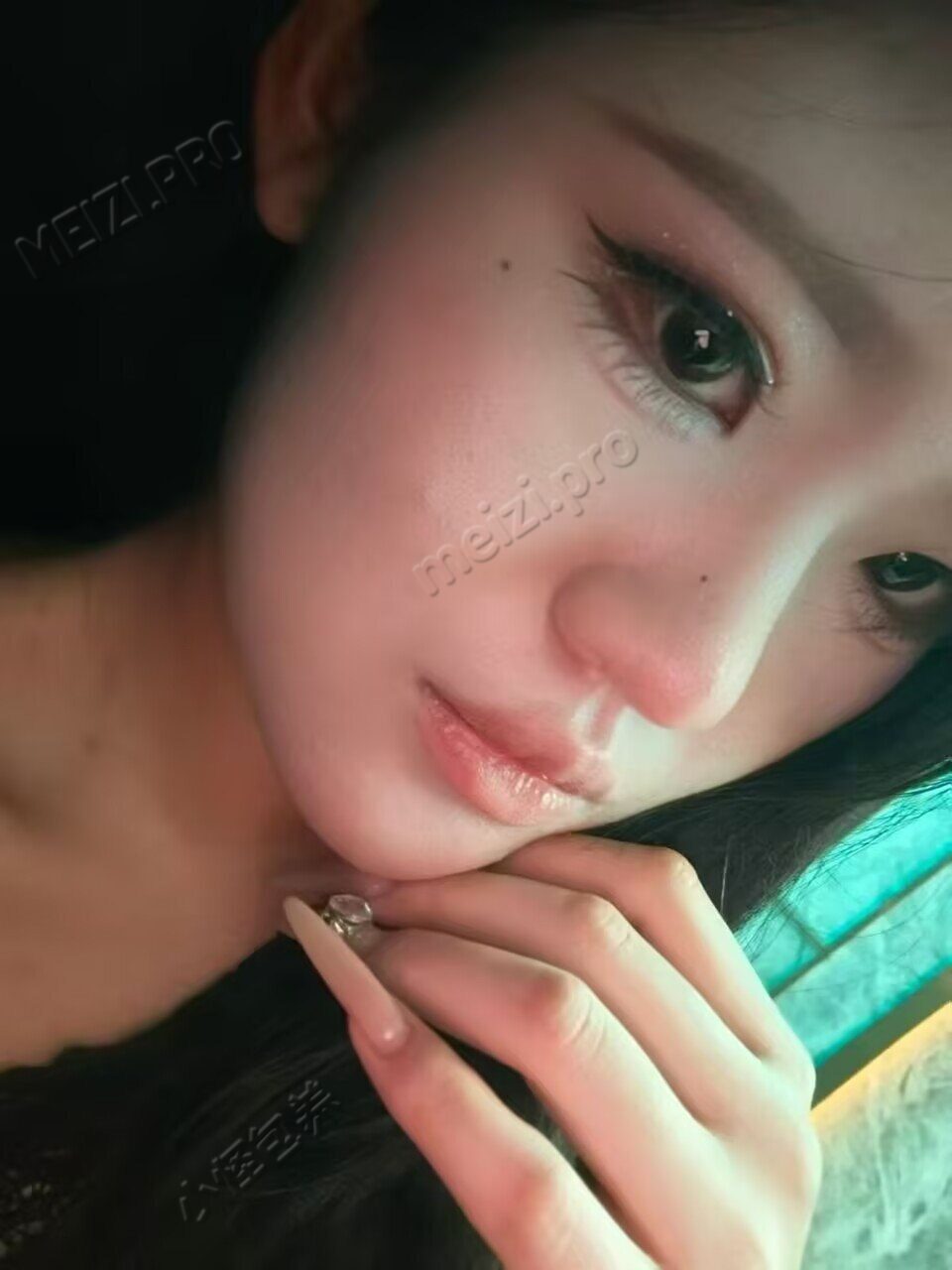 山东 潍坊 18岁 175cm 135 B杯 无业 第一次下海 小骚逼很紧 乖巧听话 性格很好 懂事,不过问大哥一切 验证视频纯素颜 抽烟纹身:抽烟无纹身 SM:否 无套:否 口交:可 过夜:可 同居:否 可飞:可 价格:5-13 特点:第一次下海 小骚逼很紧 乖巧听话 性格很好 懂事,不过问大哥一切 验证视频纯素颜