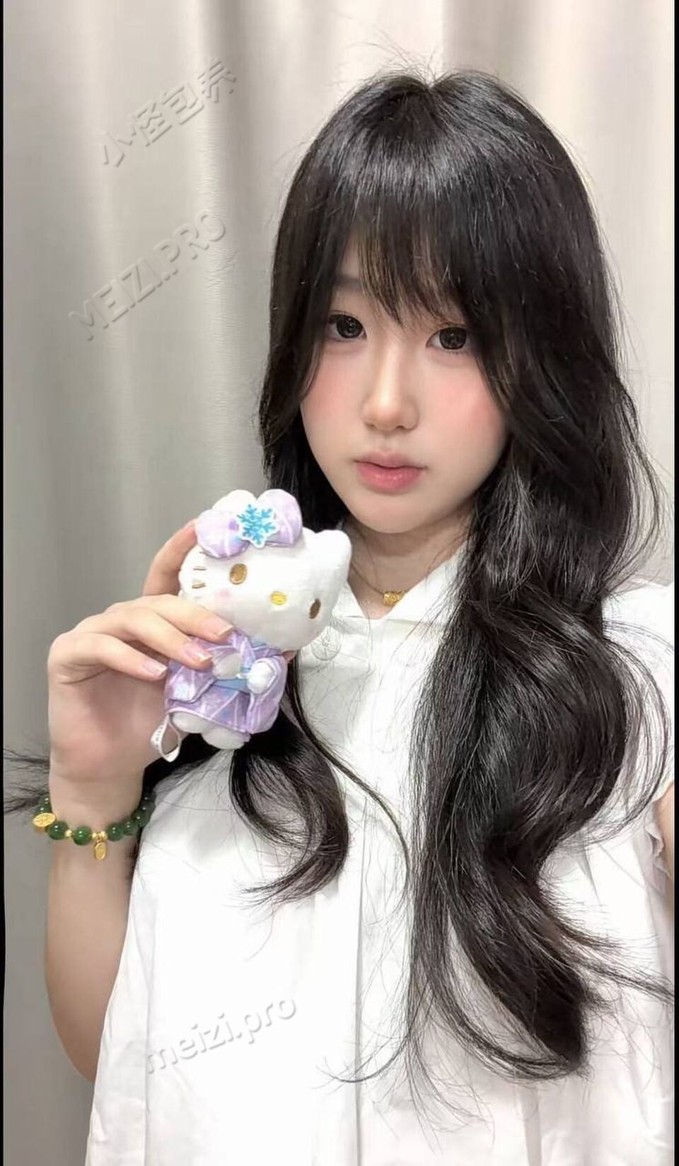 湖北 武汉 20岁 172cm 112 C杯 学生 女大 模特身材 腿长奶大 听话懂事 会提供情绪价值 懂得配合 可口可无 床上放得开 抽烟纹身:无 SM:是 无套:可 口交:可 过夜:可 同居:否 可飞:不可以 价格:8 特点:女大 模特身材 腿长奶大 听话懂事 会提供情绪价值 懂得配合 可口可无 床上放得开