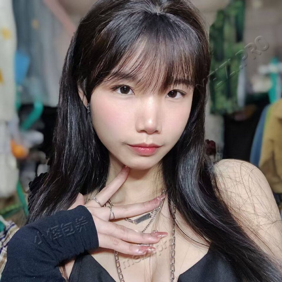 广西 钦州 24岁 173cm 51 B杯 教培公司数学老师兼任平面设计 兼职自由模特,有定期脱毛习惯,圈子小,情绪稳定有耐心,会做饭,不沾烟酒纹身,不泡吧无不良嗜好,定期体检,喜欢看书、画画、唱歌、拼豆,喜欢小动物,isfp人格 抽烟纹身:无 SM:否 无套:否 口交:否 过夜:可 可飞:可 价格:10 特点:兼职自由模特,有定期脱毛习惯,圈子小,情绪稳定有耐心,会做饭,不沾烟酒纹身,不泡吧无不良嗜好,定期体检,喜欢看书、画画、唱歌、拼豆,喜欢小动物,isfp人格