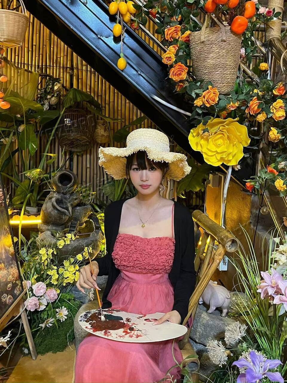 福建 泉州 24岁 168cm 100 C杯 自由职业者 听话配合，身材柔软，敏感体质，活好水多，听话懂事，服务热情，体贴入微的陪伴，能提供情绪价值 抽烟纹身:无 SM:否 无套:可 口交:可 过夜:可 同居:否 可飞:可 价格:6-12 特点:听话配合，身材柔软，敏感体质，活好水多，听话懂事，服务热情，体贴入微的陪伴，能提供情绪价值