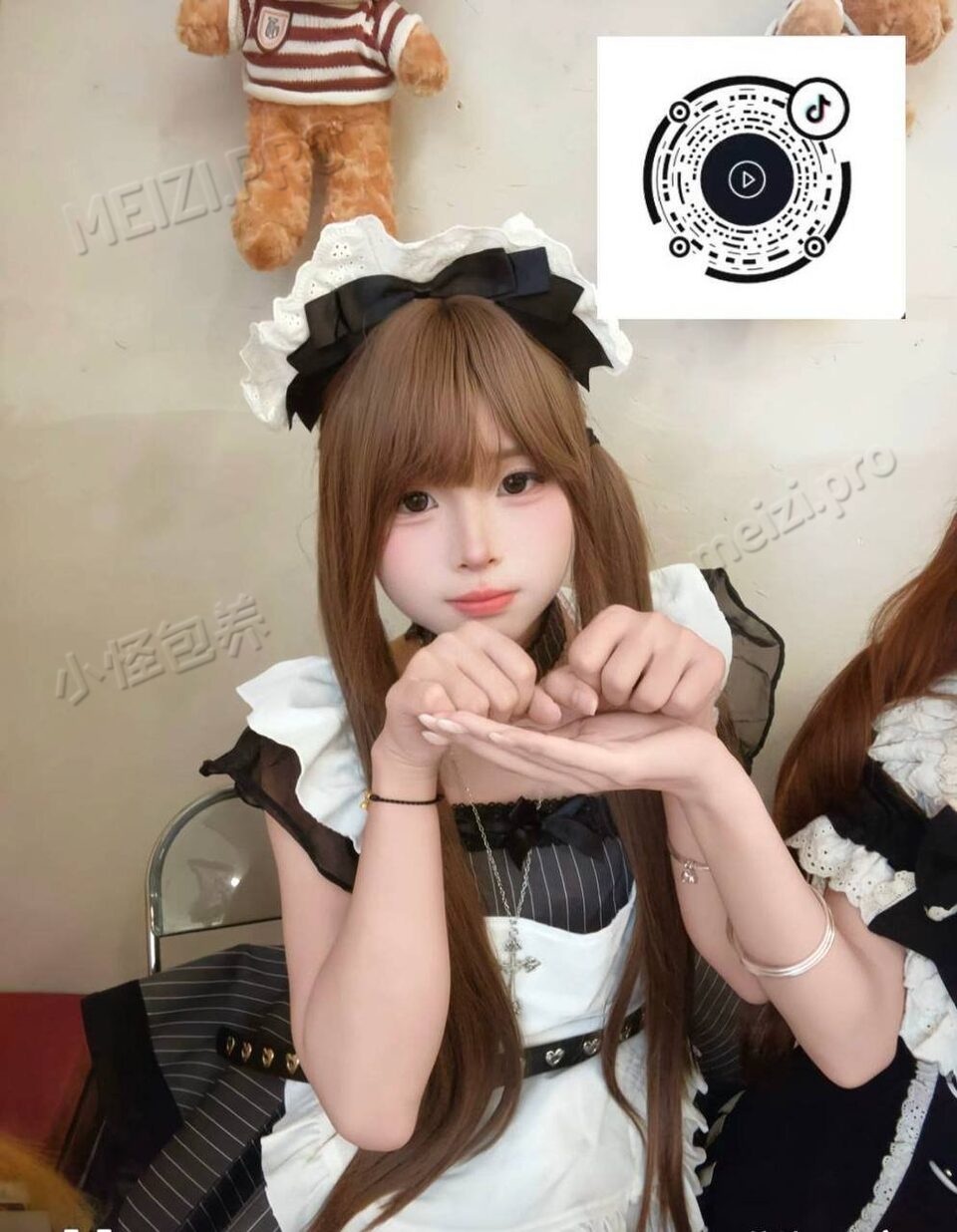 湖南 长沙 21岁 160cm 86 B杯 学生 可爱懂事小萝莉 反差感极强 抽烟纹身:无 SM:是 无套:否 口交:可 过夜:可 同居:否 可飞:可 价格:12 特点:可爱懂事小萝莉 反差感极强