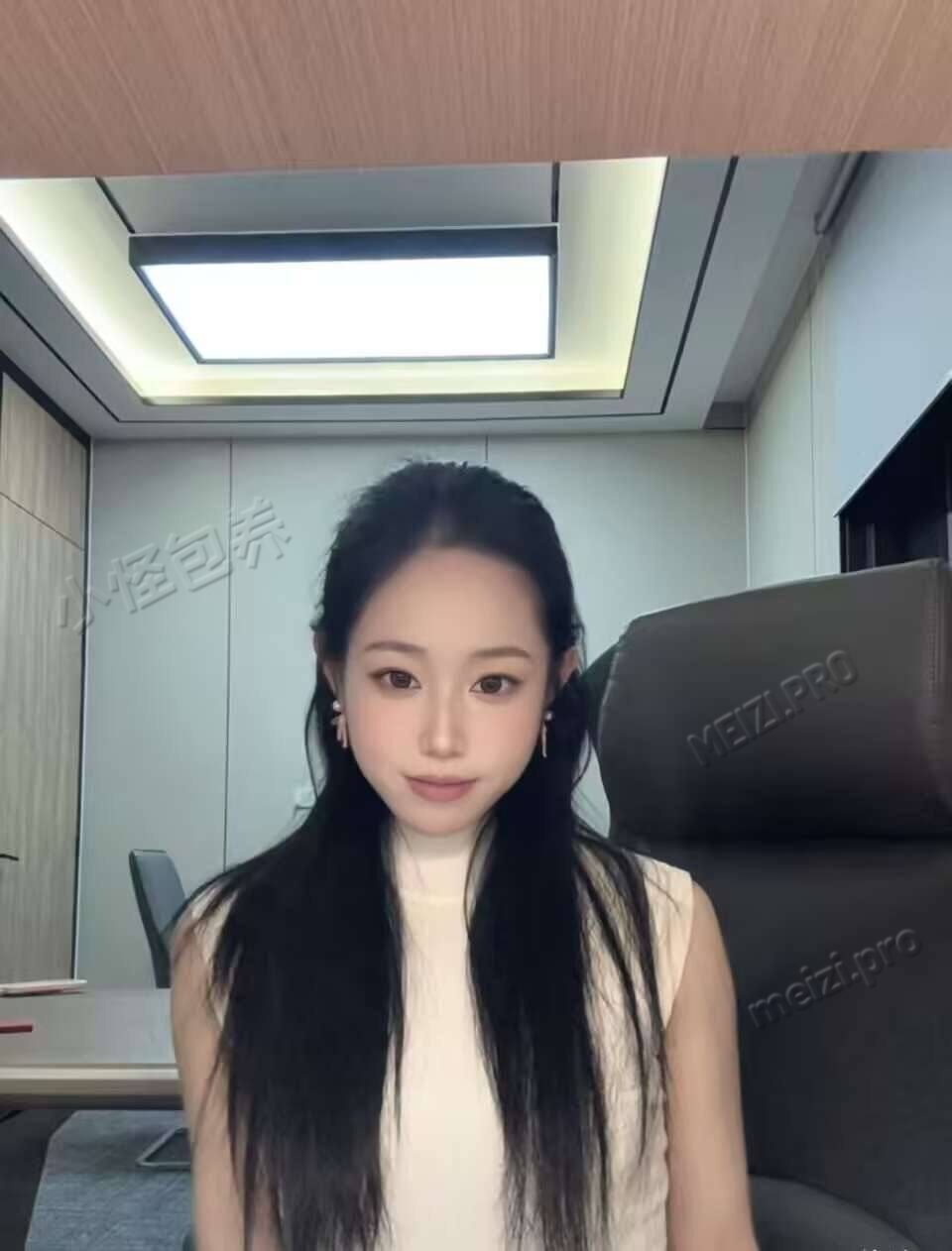 四川 成都 22岁 160cm 86 B杯 销售 温柔随和 懂事 SM:是 无套:可 口交:可 过夜:可 可飞:否 价格:6 特点:温柔随和 懂事