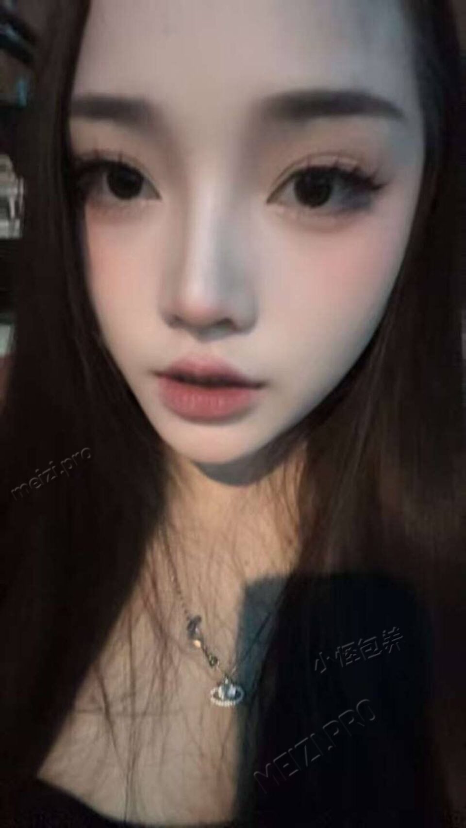 湖北 宜昌 25岁 158cm 107 A杯 自由职业 听话,执行力强,开朗活泼 SM:轻微 无套:可 口交:可 过夜:可 可飞:可 价格:6 特点:听话,执行力强,开朗活泼