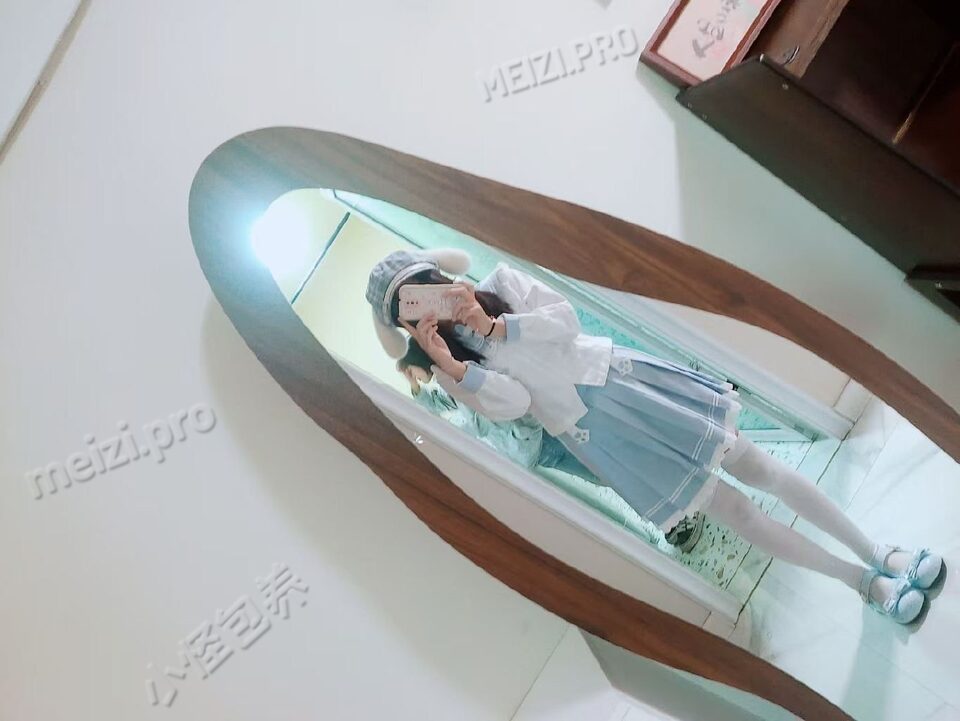 甘肃 天水 18岁 159cm 84 B杯 学生 清纯妹妹 乖巧听话 温柔体贴 很好相处 会提供情绪价值 抽烟纹身:无 SM:是 无套:可 口交:可 过夜:可 同居:可 可飞:可 价格:2-5 特点:清纯妹妹 乖巧听话 温柔体贴 很好相处 会提供情绪价值