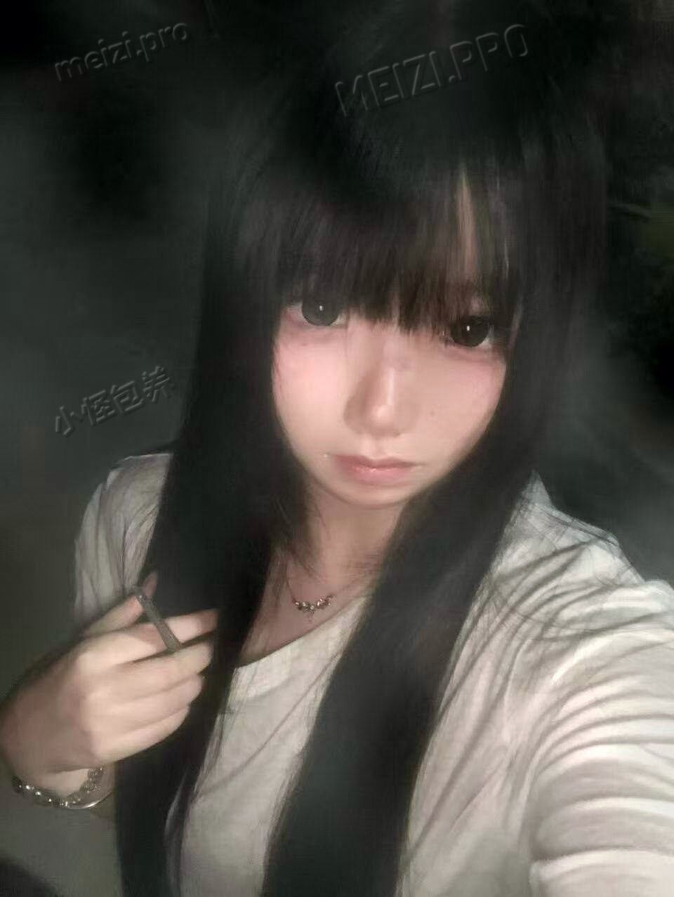 福建 福州 18岁 153cm 95 B杯 学生 皮肤白 听话 话多 酒量好 抽烟纹身:无纹身 SM:是 无套:可 口交:可 过夜:可 同居:考虑 可飞:可 价格:5 特点:皮肤白 听话 话多 酒量好