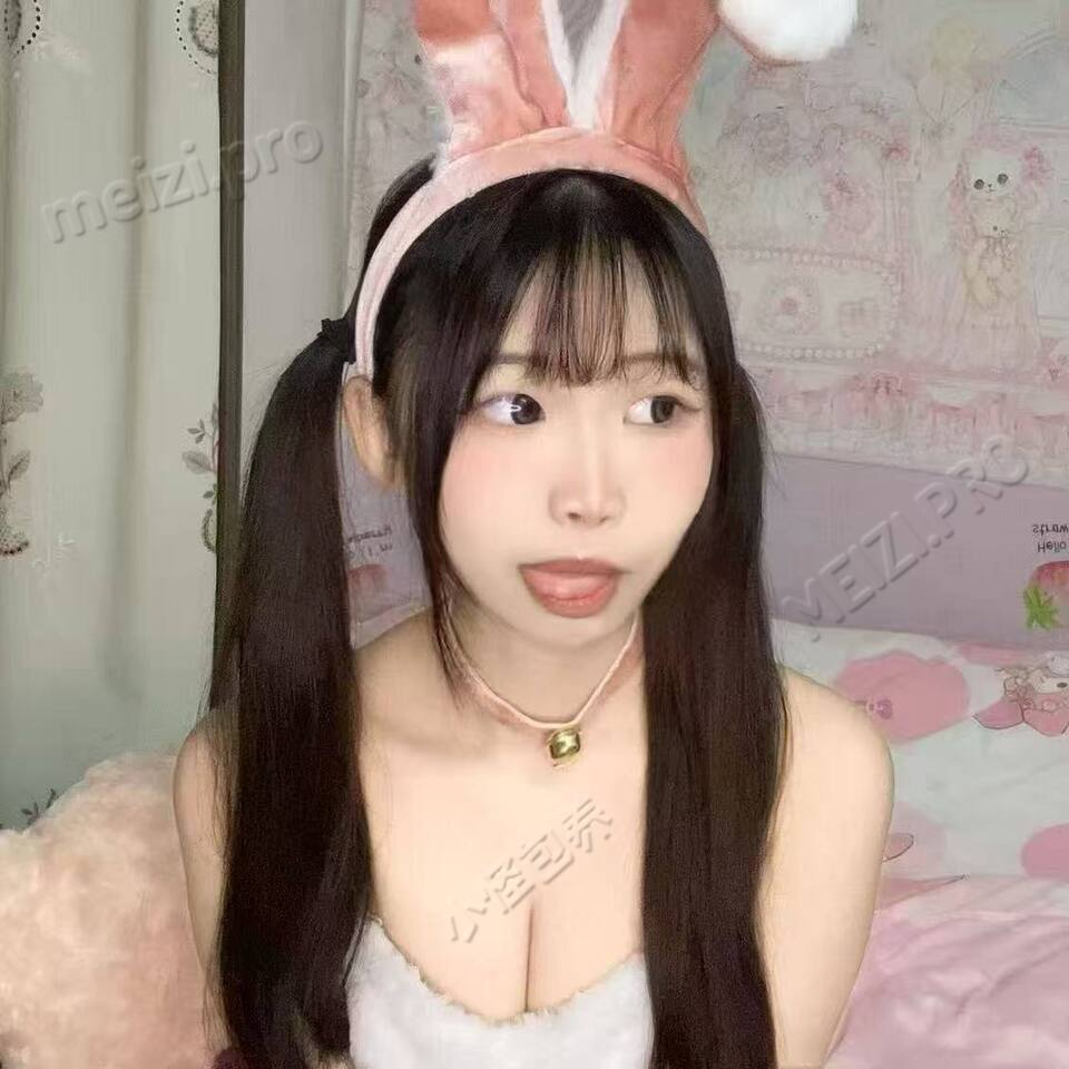 广西 柳州 21岁 156cm 84 B杯 学生 活好水多 抽烟纹身:无 SM:是 无套:否 口交:否 过夜:可 同居:可 可飞:能，其他城市，港澳 价格:5 特点:活好水多