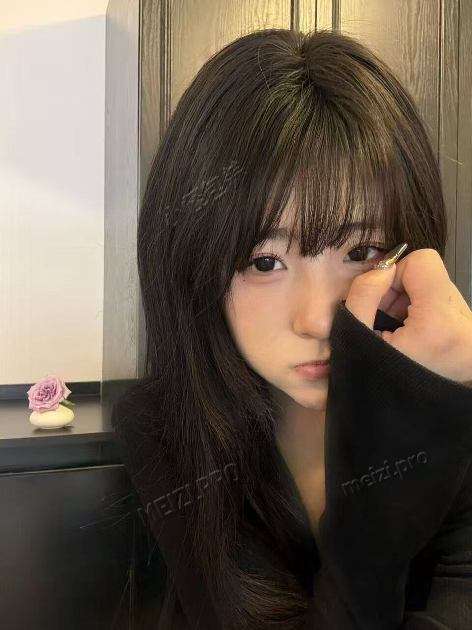 内蒙古 赤峰 18岁 168cm 108 C杯 学生 性格好 抽烟纹身:无 SM:否 无套:可 口交:可 过夜:可 同居:可 可飞:可 价格:8 特点:性格好