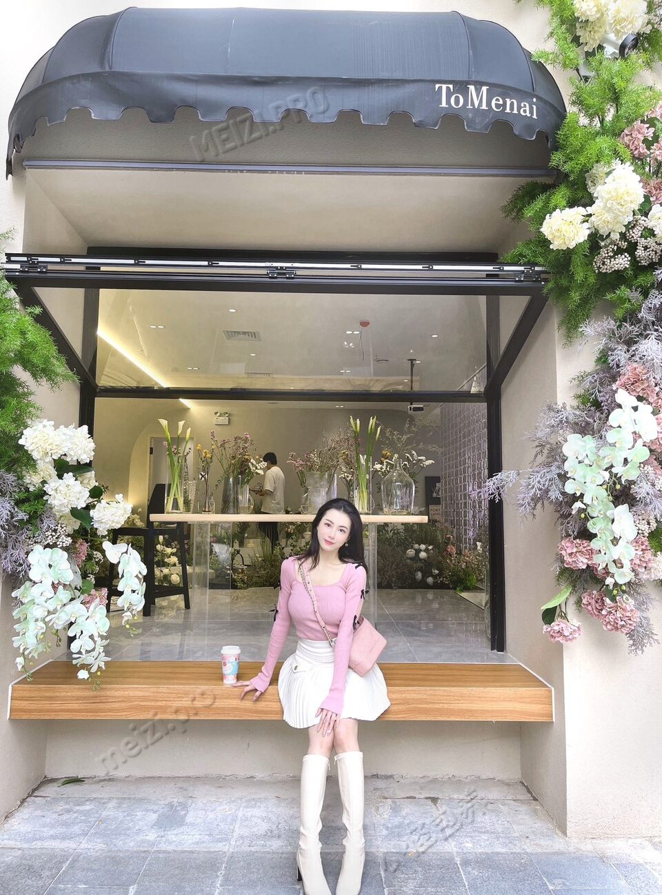 广东 深圳 23岁 162cm 94 C杯 刚毕业 皮肤好白 会打高尔夫会跳舞 娇小乖巧温柔爱撒娇 性格好不整容素颜好看能粤语沟通 SM:是 无套:否 口交:可 过夜:可 同居:否 可飞:可 价格:20 特点:皮肤好白 会打高尔夫会跳舞 娇小乖巧温柔爱撒娇 性格好不整容素颜好看能粤语沟通