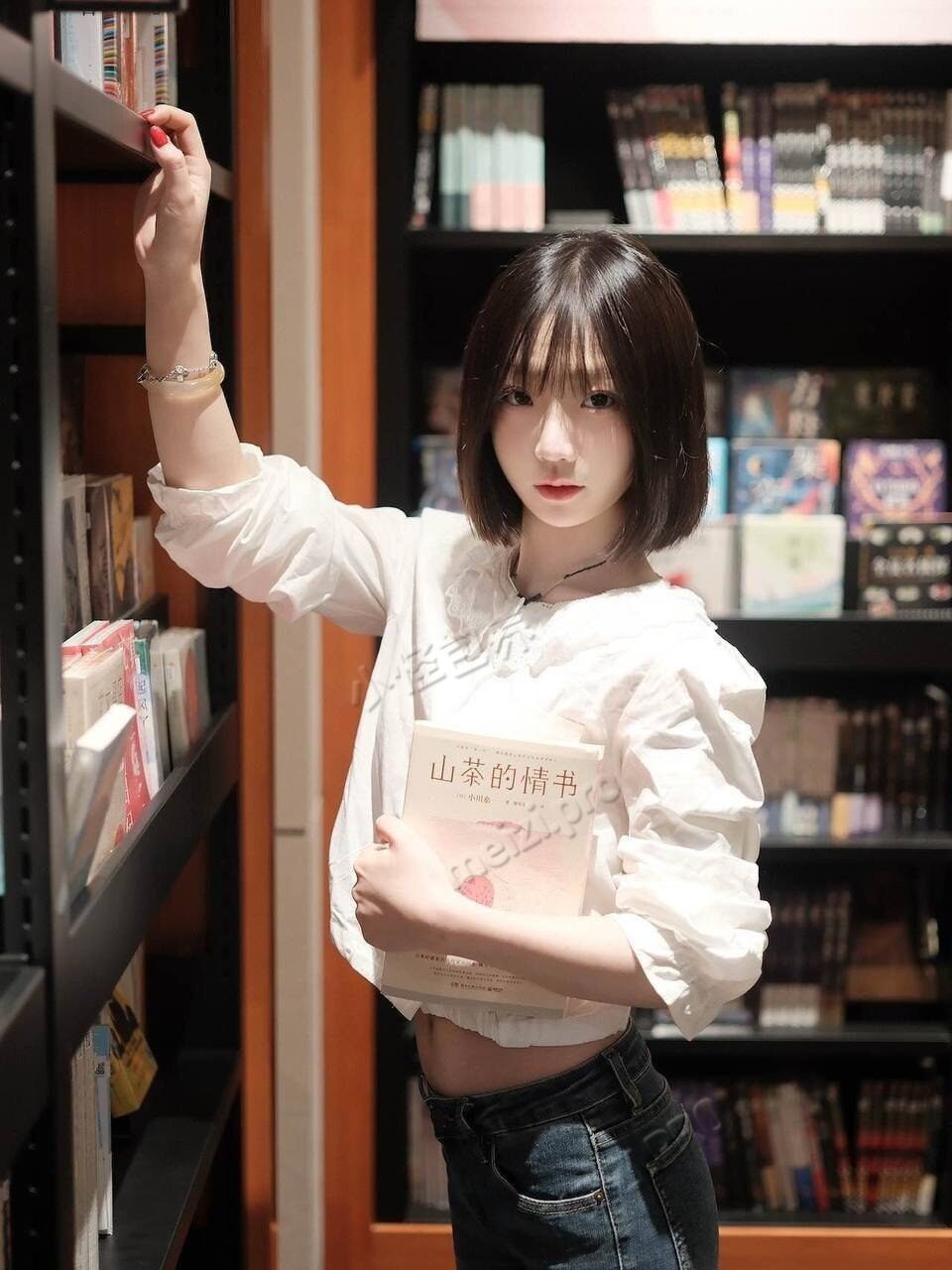 广东 广州 20岁 160cm 80 B杯 学生 身材苗条 娇小可爱 不照骗 皮肤白 乖巧听话 懂事不粘人 抽烟纹身:无 SM:是 无套:可 口交:可 过夜:可 同居:可 可飞:可 安全国家 价格:18 特点:身材苗条 娇小可爱 不照骗 皮肤白 乖巧听话 懂事不粘人