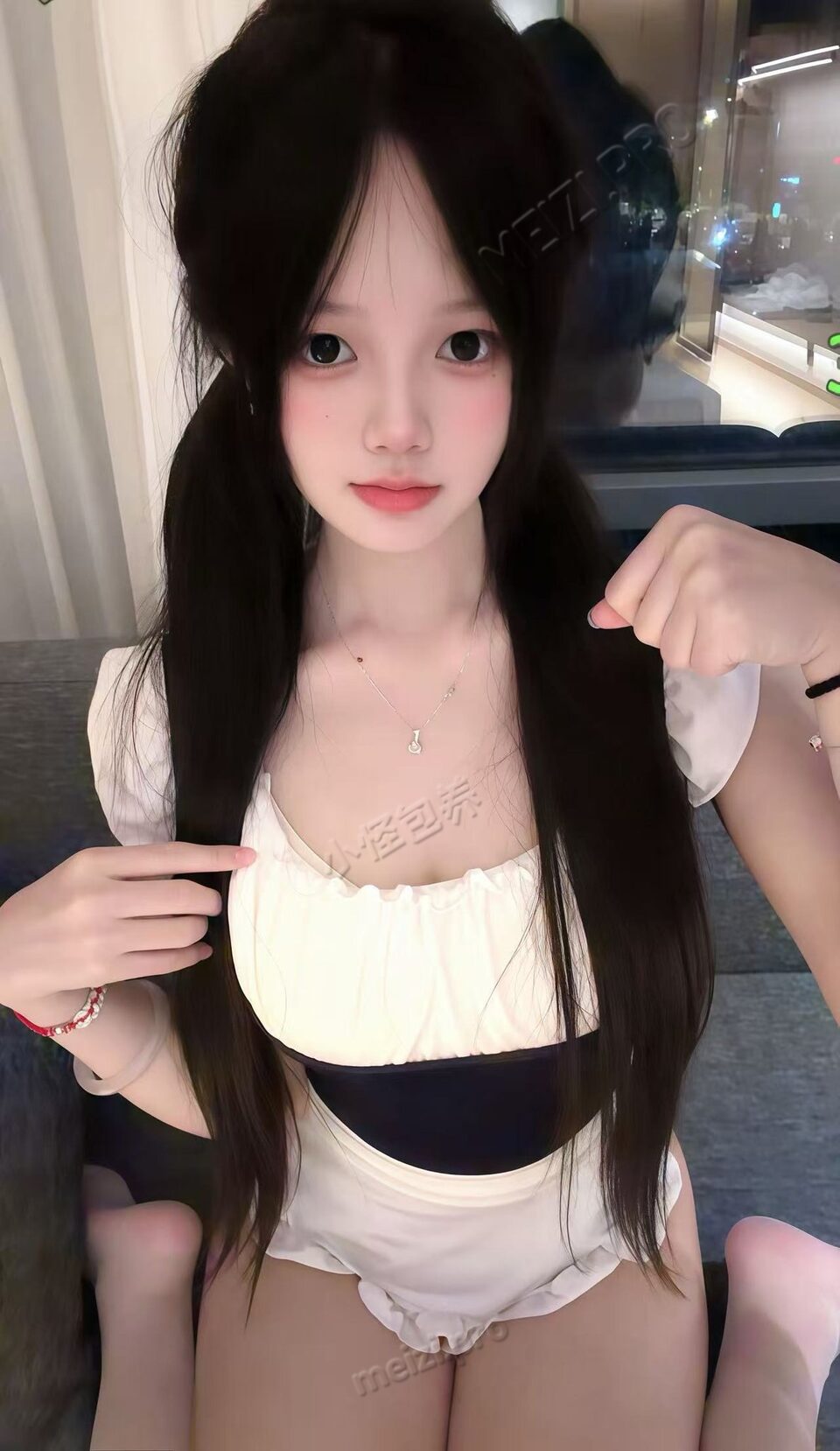江苏 常熟 18岁 160cm 93 C杯 主播 会给情绪价值 温柔 会做饭 抽烟纹身:抽烟无纹身 SM:否 无套:看情况 口交:可 过夜:可 同居:看情况 可飞:可 价格:5 特点:会给情绪价值 温柔 会做饭