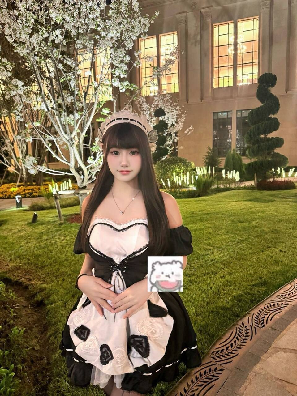 日本 东京 22岁 168cm 45 C杯 学生 御萝双修可台球德州摄影情绪价值到位 SM:否 无套:否 过夜:可 同居:可 可飞:可 新马泰日韩 价格:25 特点:御萝双修可台球德州摄影情绪价值到位