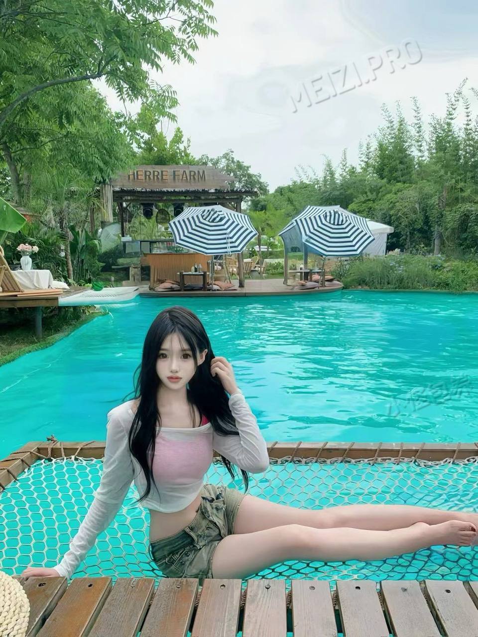 广东 广州 20岁 168cm 90 B杯 学生 清纯萝莉奶油肌懂事听话可爱 抽烟纹身:无 SM:否 无套:否 口交:可 过夜:可 同居:可 可飞:可 出国可 价格:30 特点:清纯萝莉奶油肌懂事听话可爱