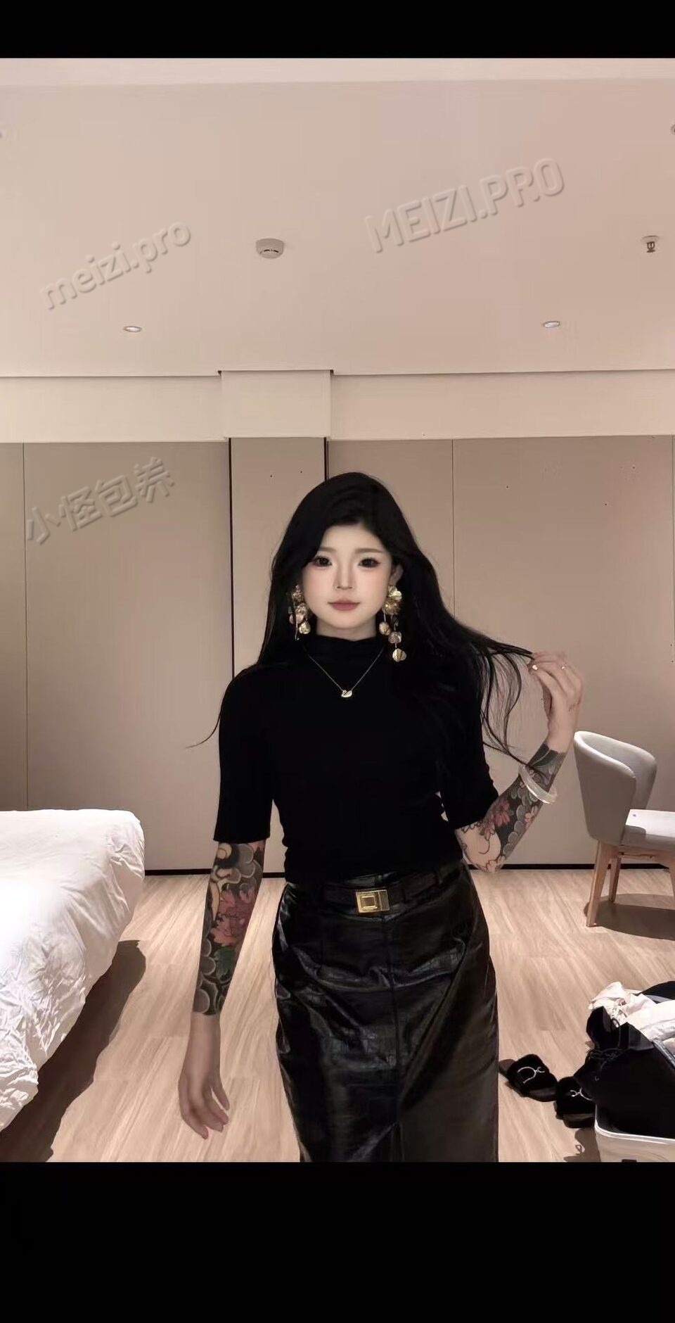 河南 郑州 18岁 160cm 98 性格好 配合 SM:是 无套:否 口交:可 过夜:可 可飞:可 特点:性格好 配合