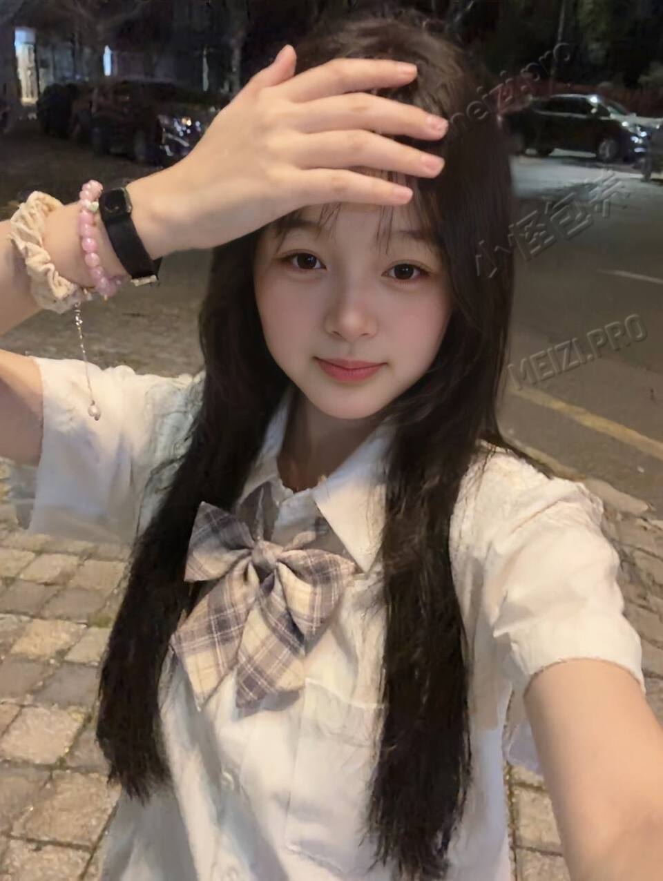 广东 广州 18岁 168cm 110 C杯 学生 听话,懂事,可爱,乖巧 抽烟纹身:无 SM:否 无套:可 口交:否 过夜:可 同居:可 可飞:可 价格:14 特点:听话,懂事,可爱,乖巧